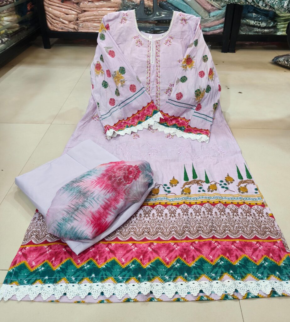Heavy Pakistani Stich Stich Suit With Embroidery - Mahira Fashion
