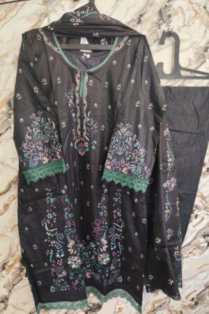 pakistani stich black