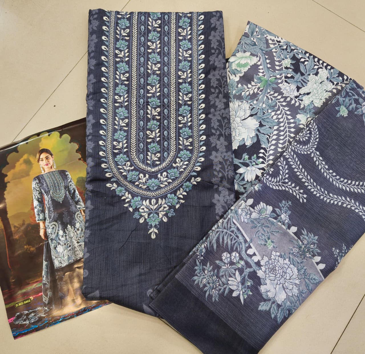 unstich embroiderd pakistani-blue gold-mahira fashion