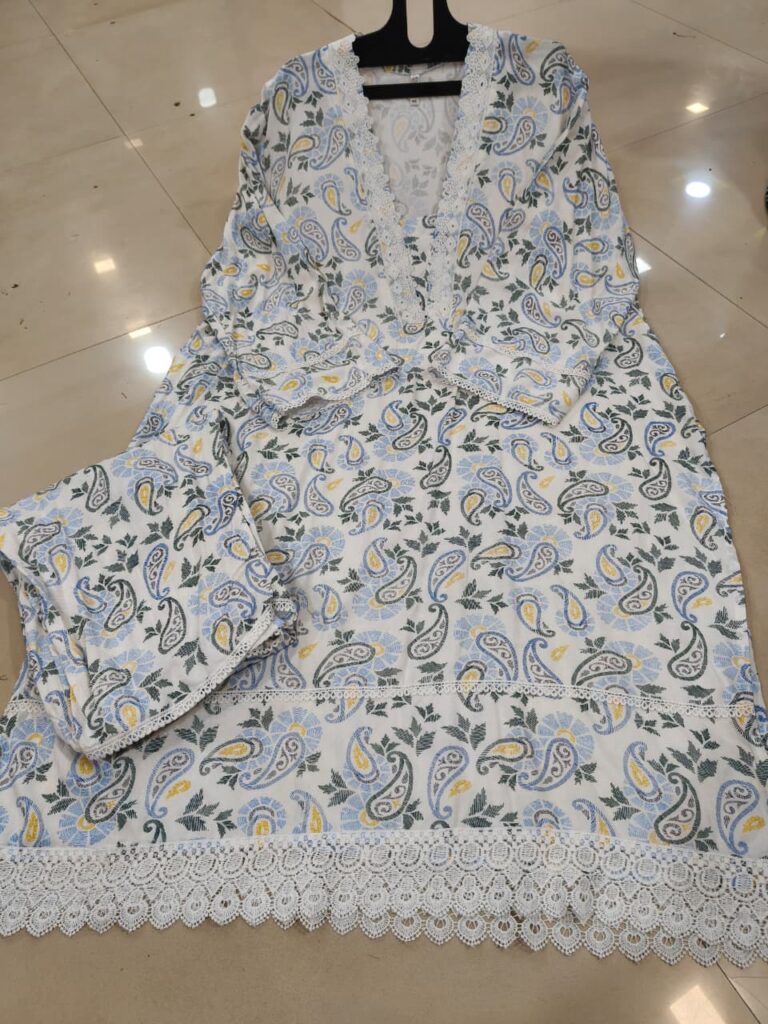 Heavy 22 Kg Reyon Big Size Pakistani Suits With Lace Work Degine 1 - Mahira Fashion