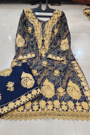 heavy kashmiri work trending black -mahira fashion