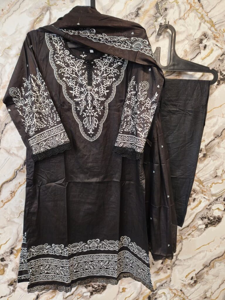 Premium Black & White Ready-to-wear Pakistani Dress 4 - Mahira Fashion