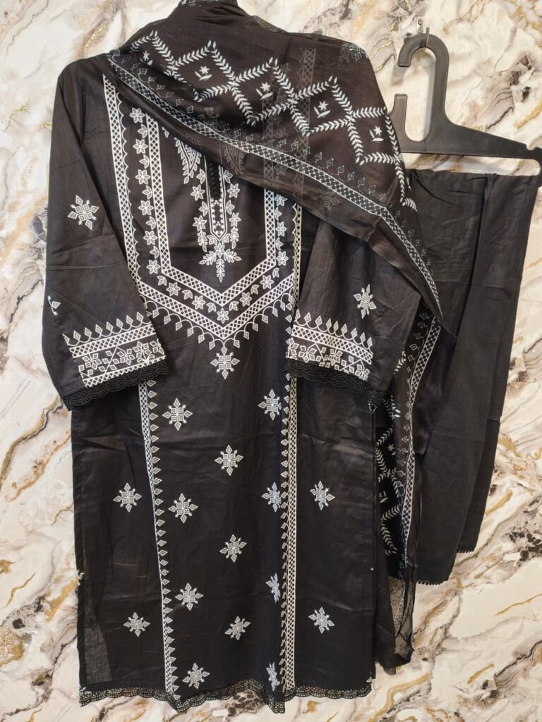 Premium Black & White Ready-to-wear Pakistani Dress 6 - Mahira Fashion