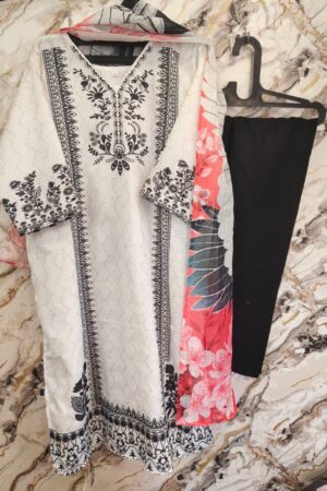 stiched dress digital print with transparent sequence black white-mahira fasahion