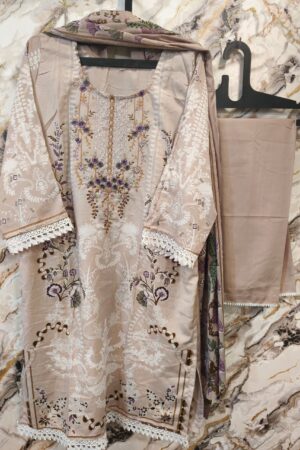 heavy embroidery pakistani stich dress -cream-mahira fashion
