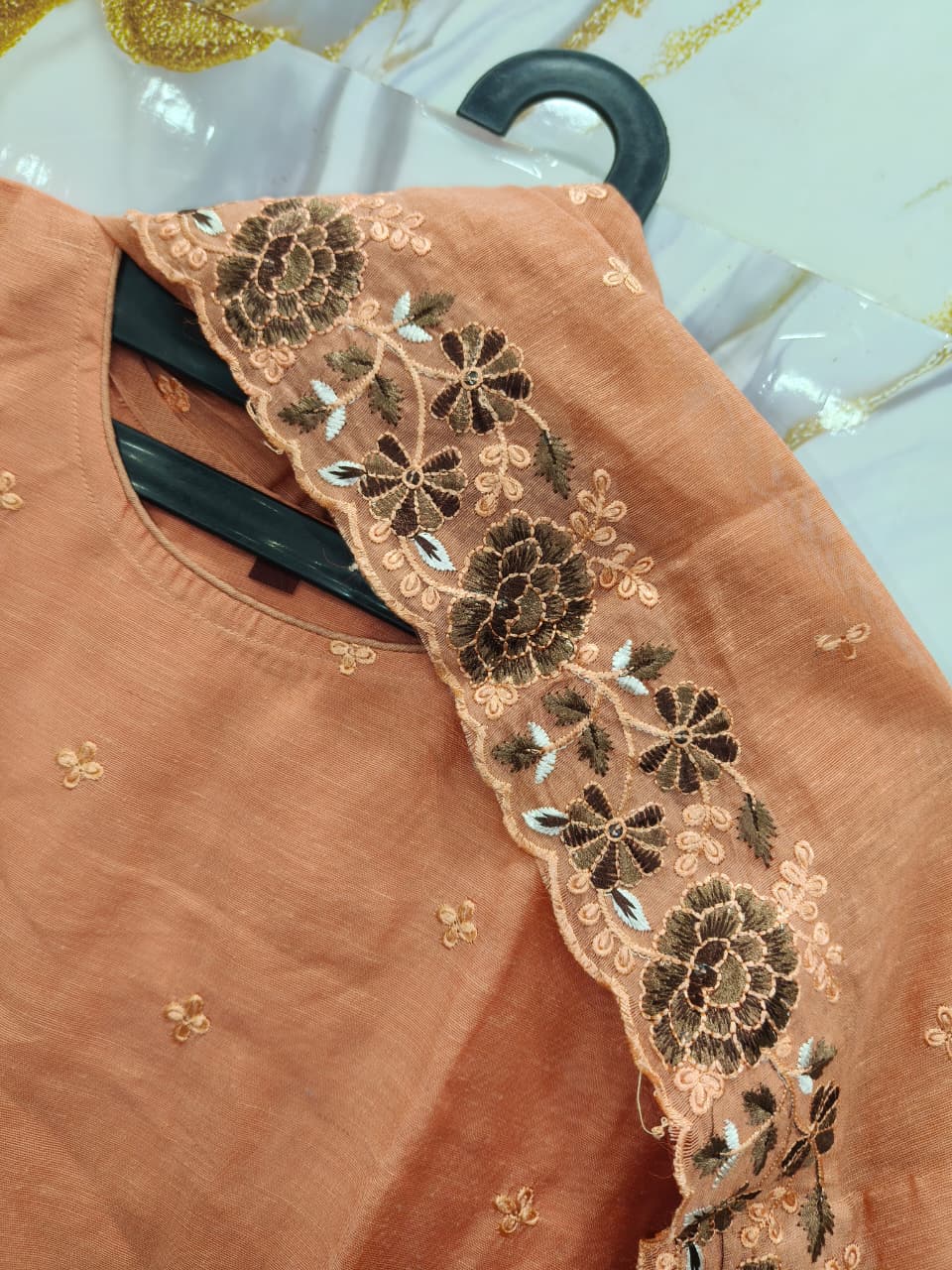 Classic Floral Kurti & Dupatta Set - Image 2