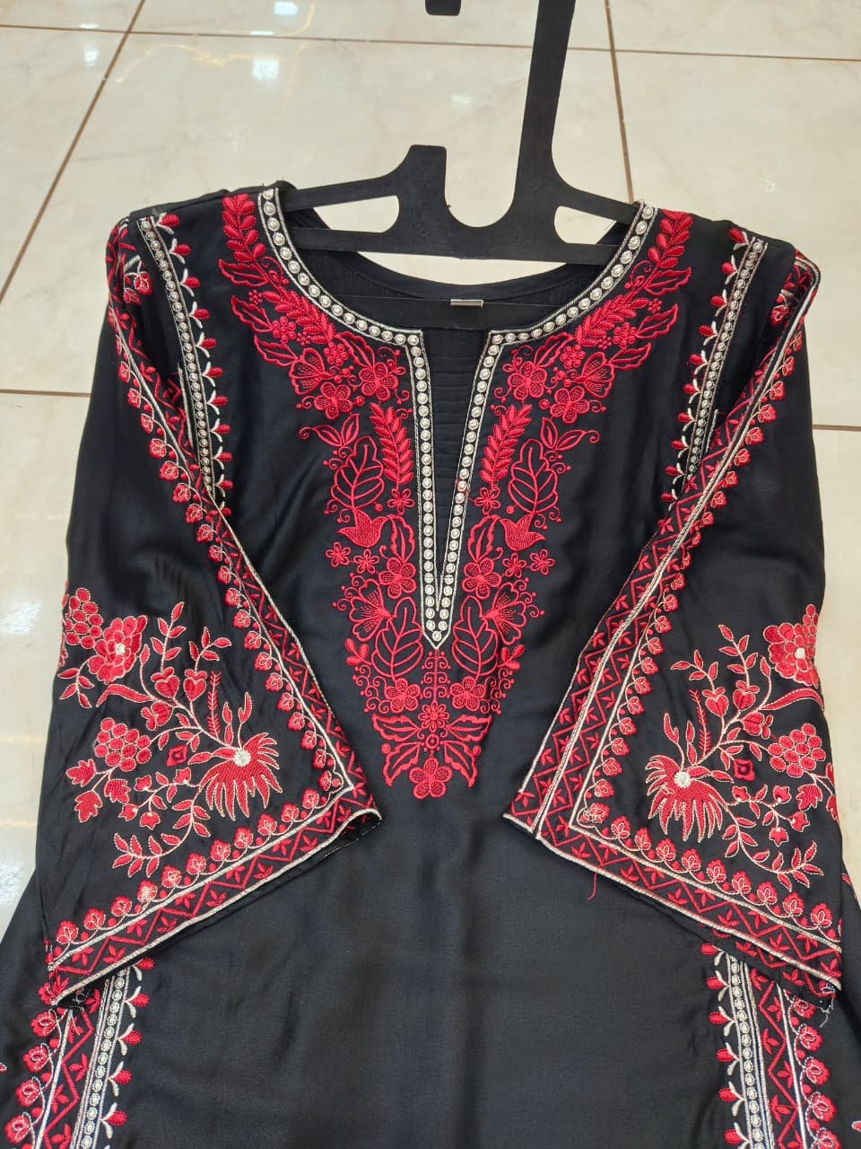 ❤️ Crimson Noir Embroidered Suit Set ✨ - Image 3