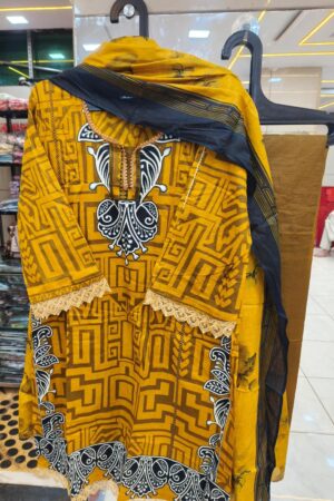 💛 Mahira Zariya Grace Stitched Dress Set ✨