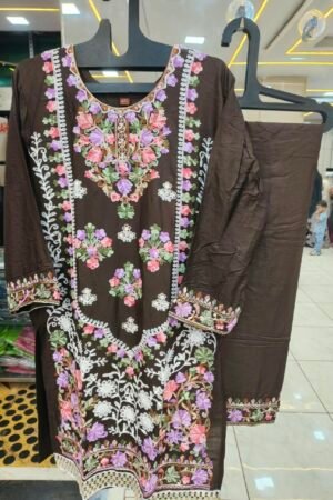 🤎🌸 Royal Floral Embroidered Suit Set 🌸🤎