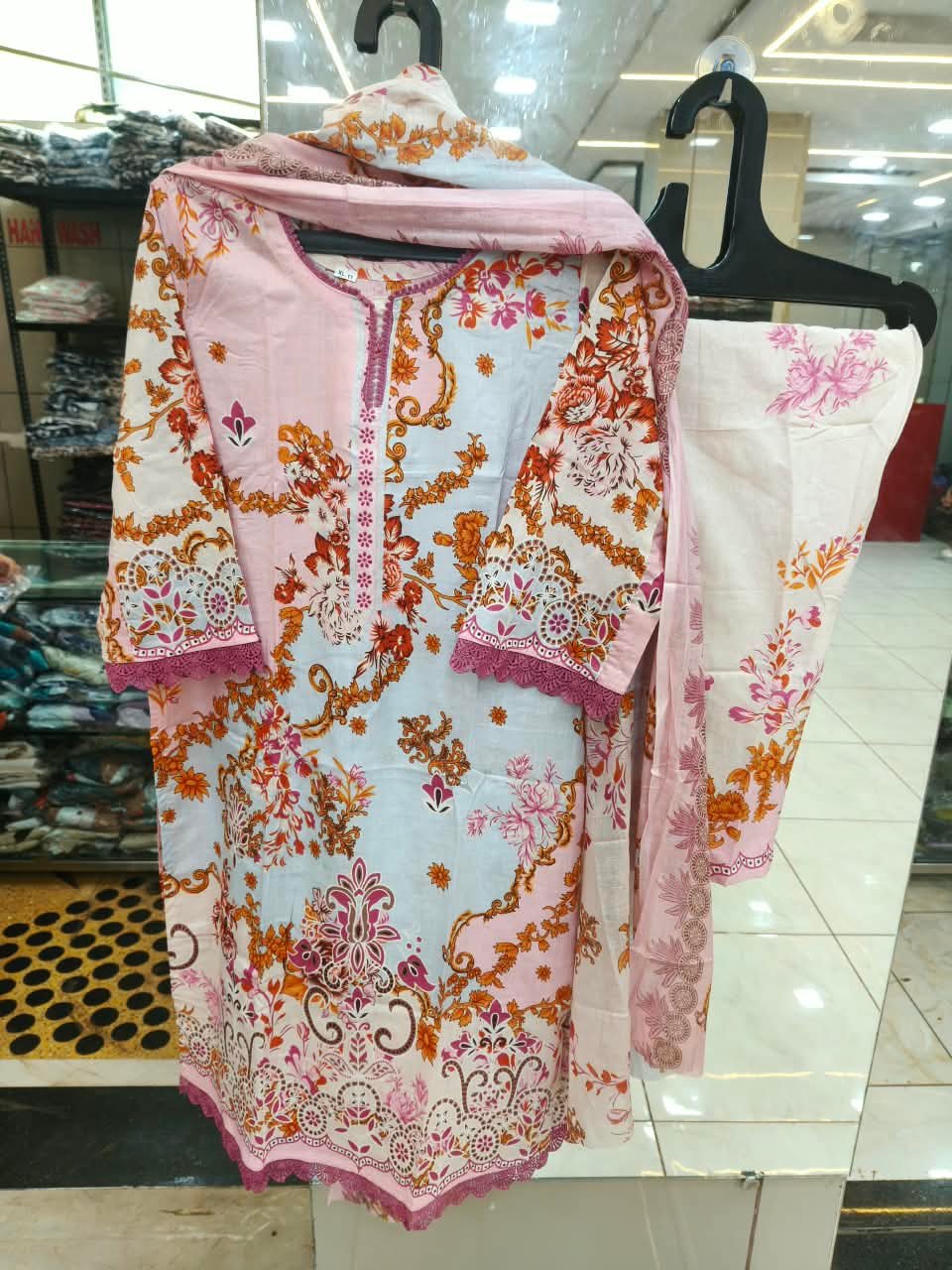 Premium Pakistani Lawn Suit Set-604 - Pakistani Lawn Suit by Mahira Fashion - View 2